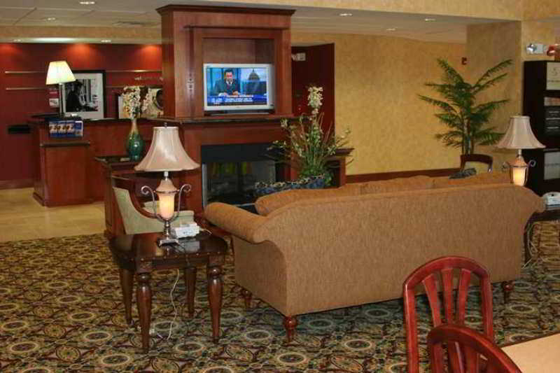Hotel Hampton 3*
