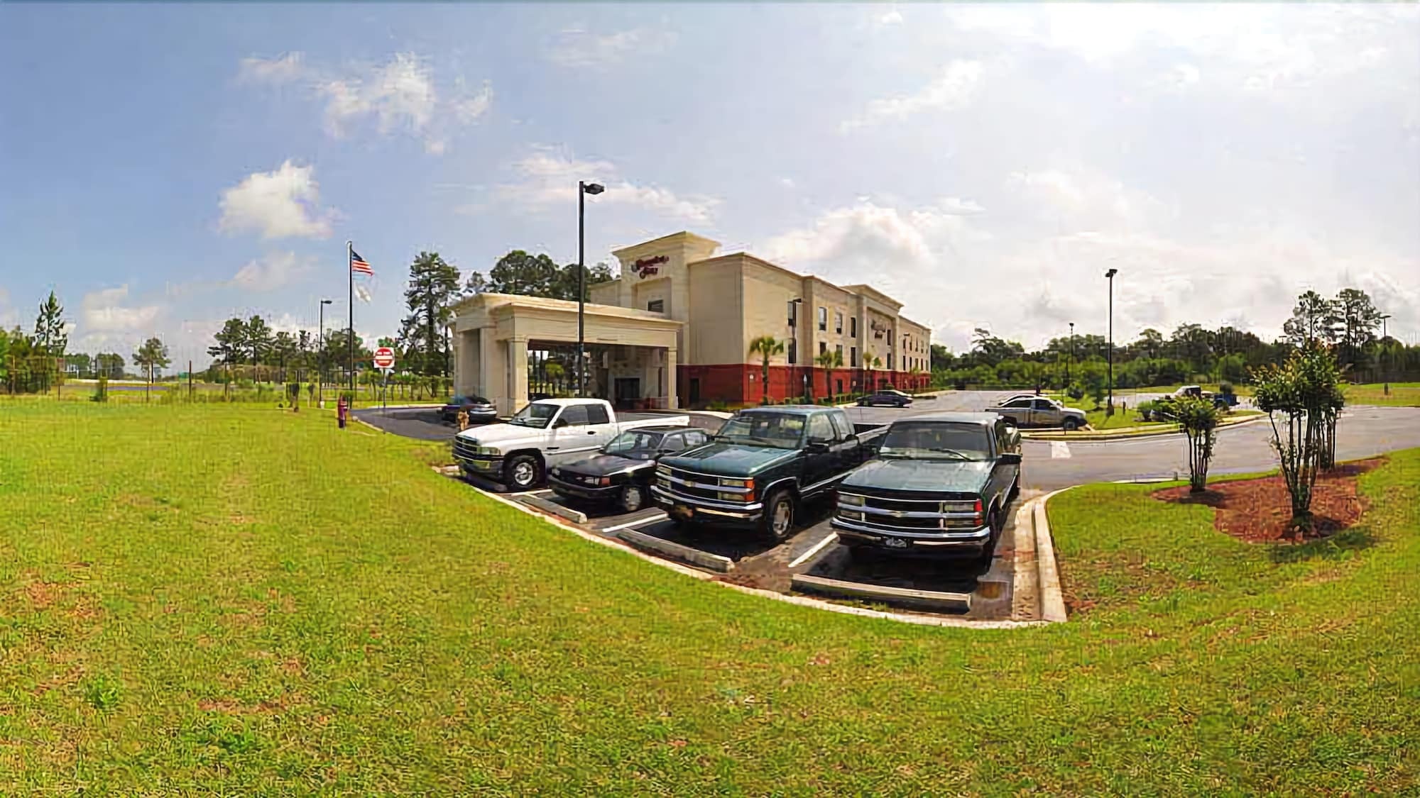Hotel Hampton 3*